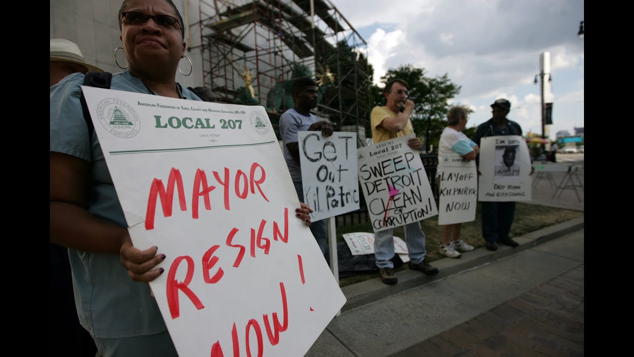 Detroiters react to the Kwame Kilpatrick text-message scandal Detroiters react to the Kwame Kilpatrick text-message scandal