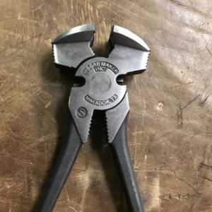 MOORE MAKER PLIERS(SADDLE&BULL) MOORE MAKER PLIERS(SADDLE&BULL)