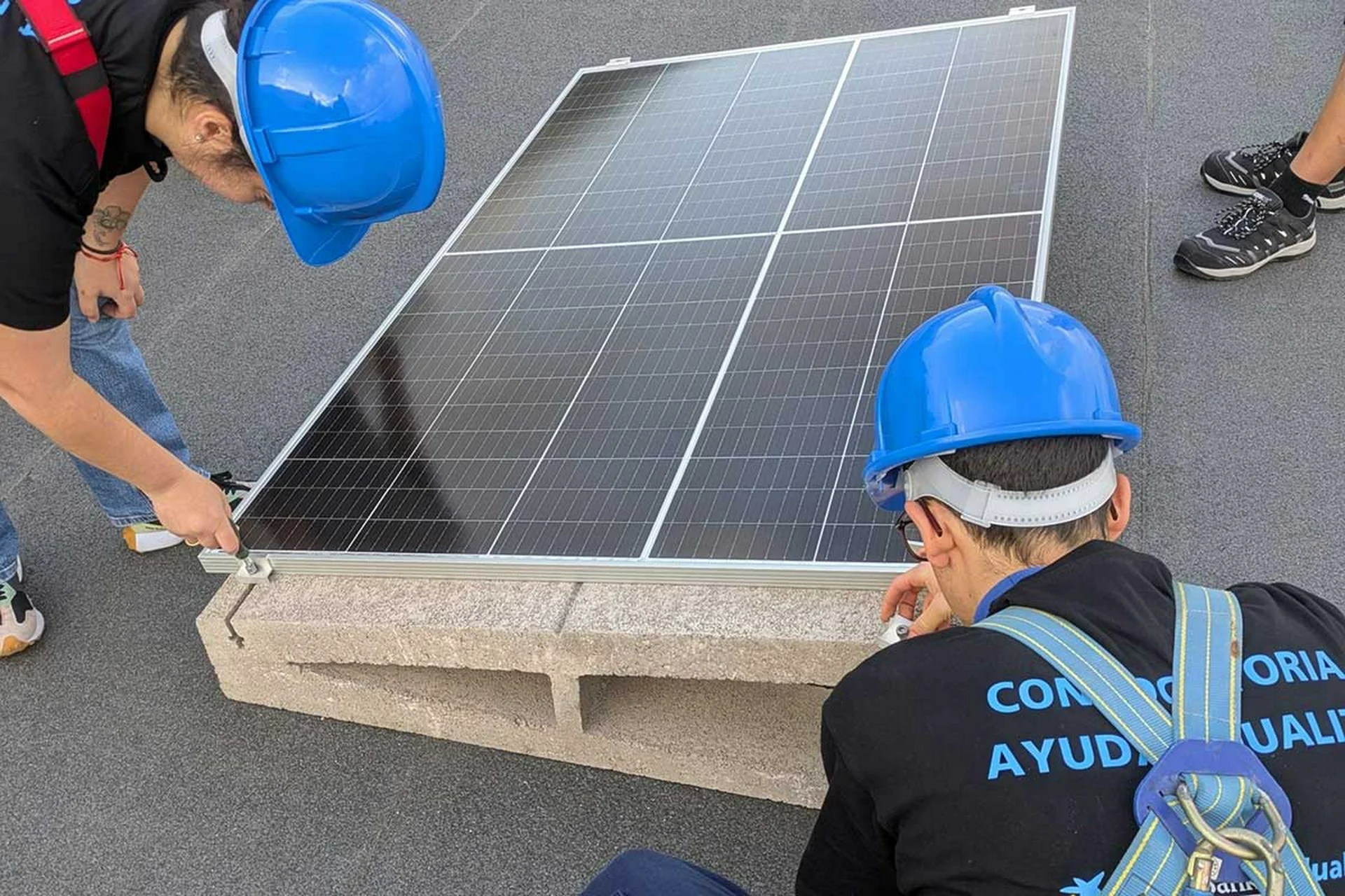 Un proyecto de estudiantes tinerfeños, entre los más innovadores de España Un proyecto de estudiantes tinerfeños, entre los más innovadores de España