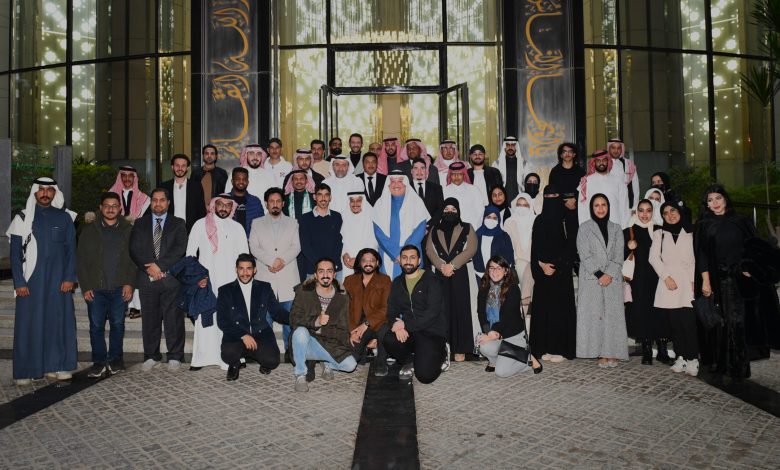 سفير المملكة يستقبل وفدا من الطلاب الدارسين بمصر سفير المملكة يستقبل وفدا من الطلاب الدارسين بمصر