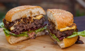 Kangaroo burger recipe gourmet Kangaroo burger recipe gourmet