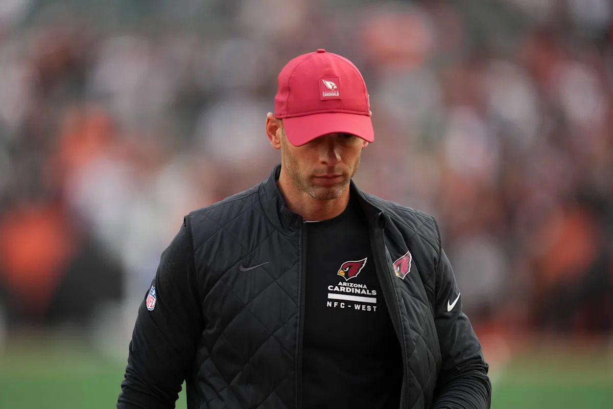Jonathan Gannon’s future with Cardinals enters the forefront as dismal season nears end Jonathan Gannon’s future with Cardinals enters the forefront as dismal season nears end