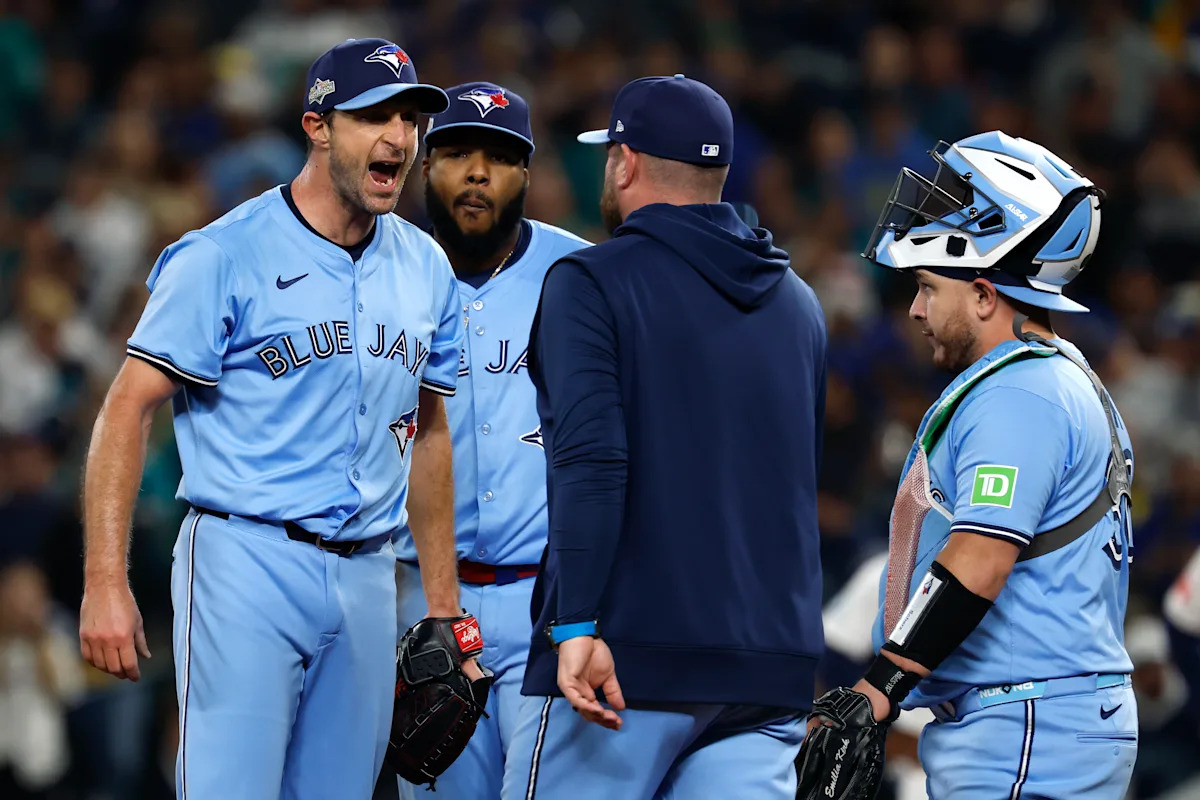 MLB playoffs 2025: Max Scherzer yells his way into finishing fifth inning for Blue Jays MLB playoffs 2025: Max Scherzer yells his way into finishing fifth inning for Blue Jays