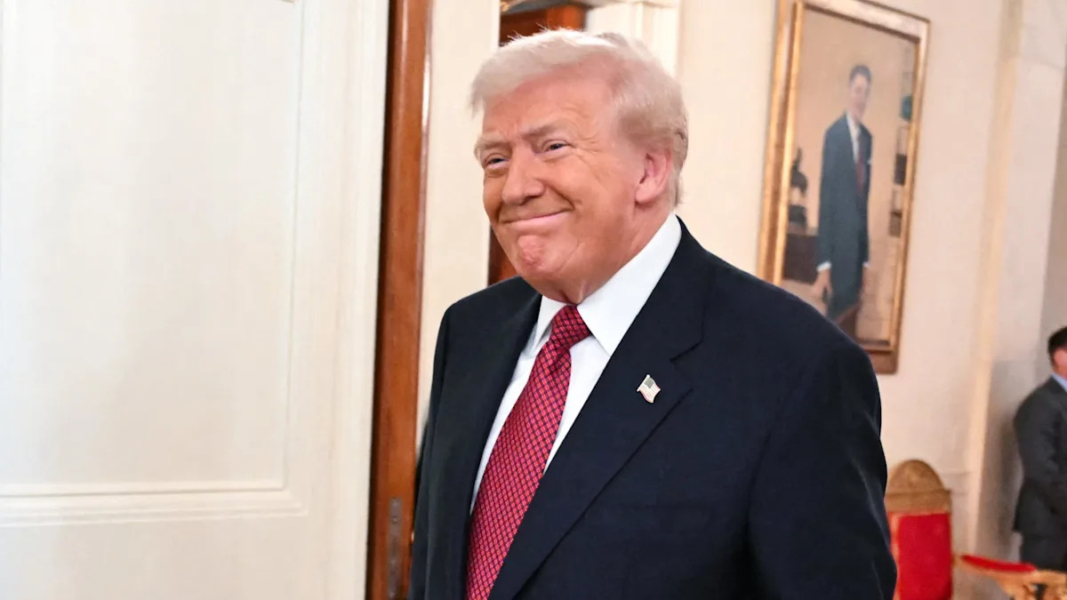 Donald Trump, 79, Bizarrely Claims U.S. Could Blow Up World ‘150 Times’ Donald Trump, 79, Bizarrely Claims U.S. Could Blow Up World ‘150 Times’