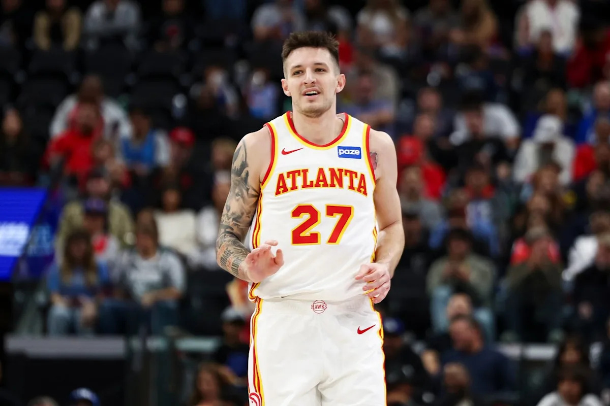 Krejci scores career-high 28 points as Hawks send Clippers to fifth straight loss, 105-102 Krejci scores career-high 28 points as Hawks send Clippers to fifth straight loss, 105-102