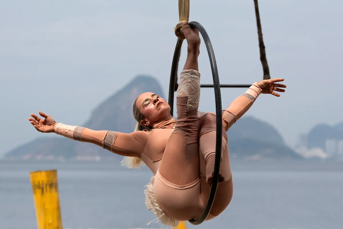 Aerial circus in Brazil spotlights a path to healing for female victims of gender-based violence Aerial circus in Brazil spotlights a path to healing for female victims of gender-based violence