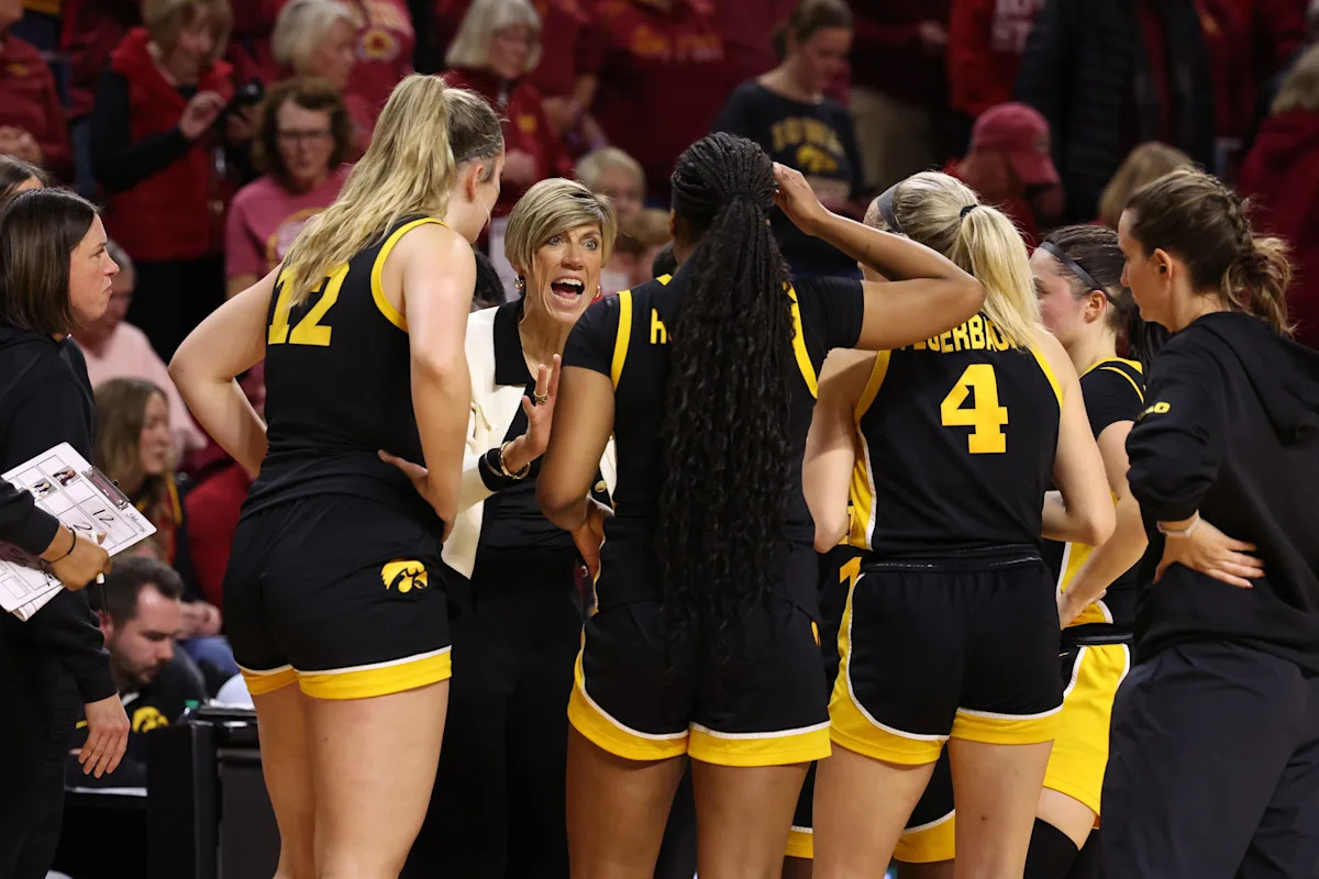 Iowa women’s basketball takeaways from dominant win over Lindenwood Iowa women’s basketball takeaways from dominant win over Lindenwood