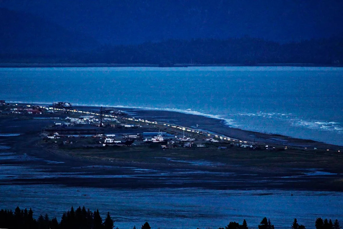 U.S. tsunami warning system, reeling from funding and staffing cuts, is dealt another blow U.S. tsunami warning system, reeling from funding and staffing cuts, is dealt another blow