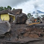 Volcano eruption forces the rescue of more than 170 climbers on Indonesia’s Mount Semeru Volcano eruption forces the rescue of more than 170 climbers on Indonesia’s Mount Semeru