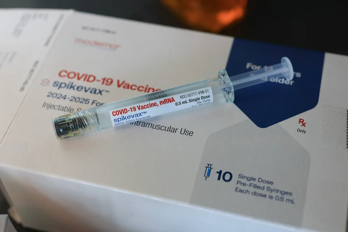 Confused by the new COVID vaccine guidelines? Here’s what you need to know. Confused by the new COVID vaccine guidelines? Here’s what you need to know.