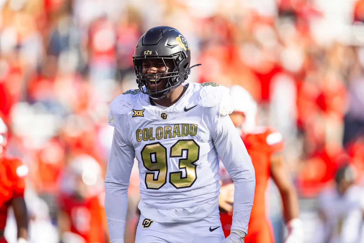 Colorado junior defensive end to transfer after injury plagued season Colorado junior defensive end to transfer after injury plagued season