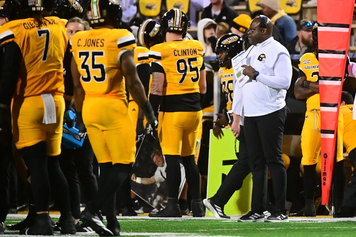 Who Memphis coach Charles Huff might want to bring from Southern Miss Who Memphis coach Charles Huff might want to bring from Southern Miss