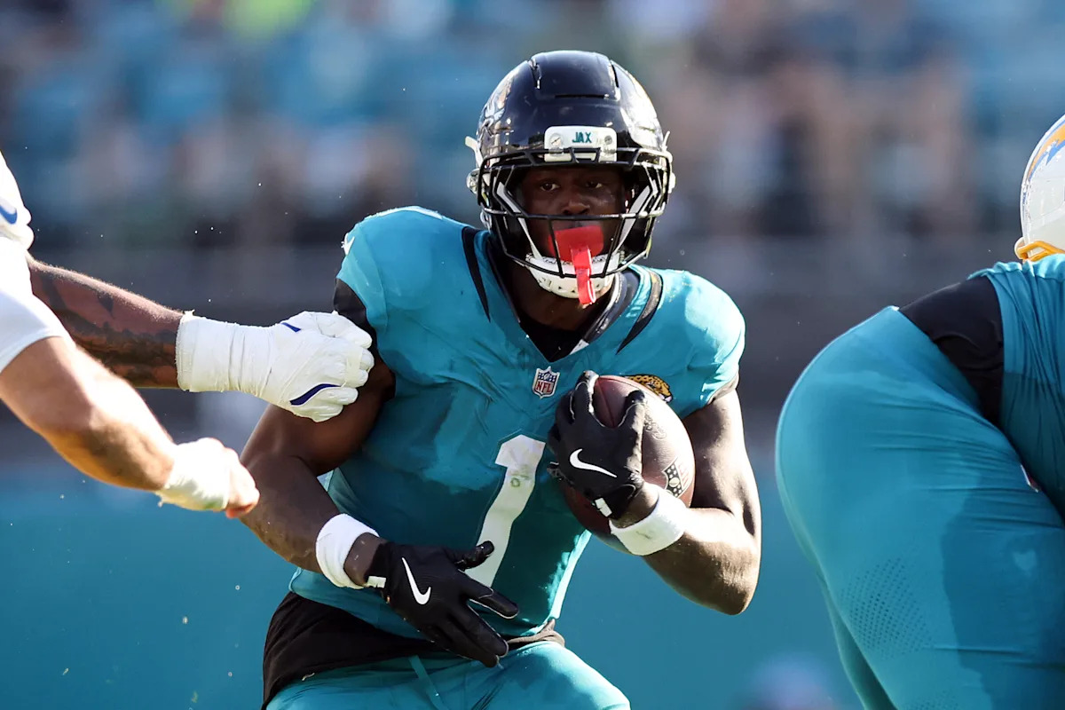 Fantasy Football Snap Share Report: There are some concerning red flags for Travis Etienne Jr., even off 2-TD game Fantasy Football Snap Share Report: There are some concerning red flags for Travis Etienne Jr., even off 2-TD game