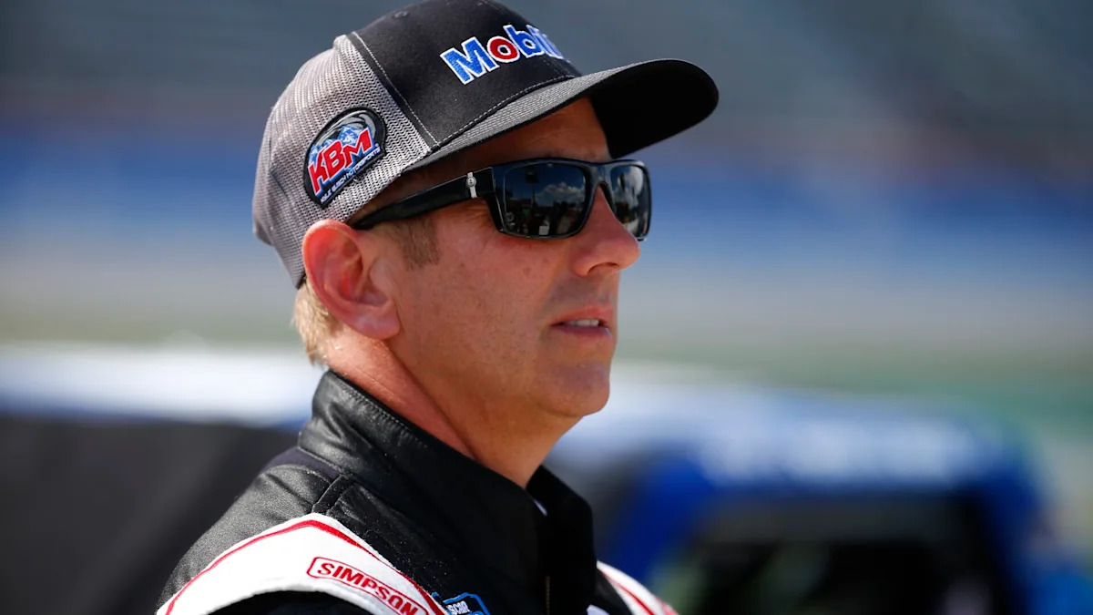 NASCAR mourns the loss of Greg Biffle, family in tragic plane crash in North Carolina NASCAR mourns the loss of Greg Biffle, family in tragic plane crash in North Carolina