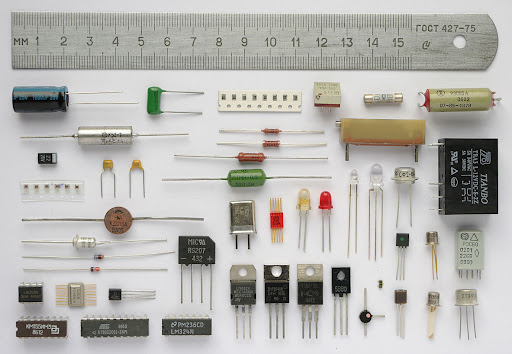 Les Composants Important Electronique à Savoir Les Composants Important Electronique à Savoir