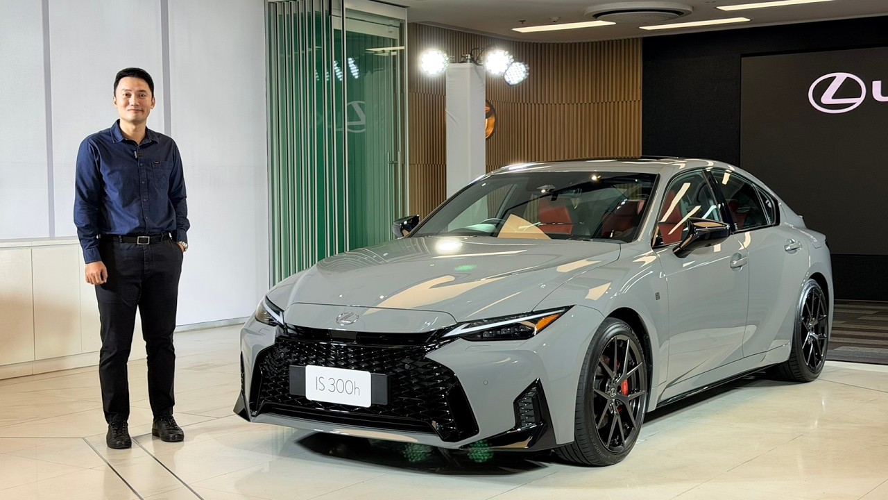 DriveAutoBlog – อย่างหล่อ New LEXUS IS300h F-Sport ลุ้นค่าตัว 3.3 ล้านบาท DriveAutoBlog – อย่างหล่อ New LEXUS IS300h F-Sport ลุ้นค่าตัว 3.3 ล้านบาท