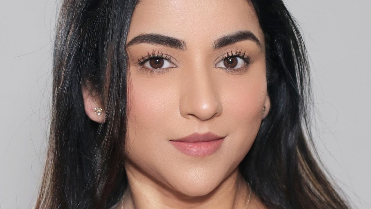 Smitha Deepak – Mature Skin Makeup That Doesn’t Look Like Makeup Smitha Deepak – Mature Skin Makeup That Doesn’t Look Like Makeup