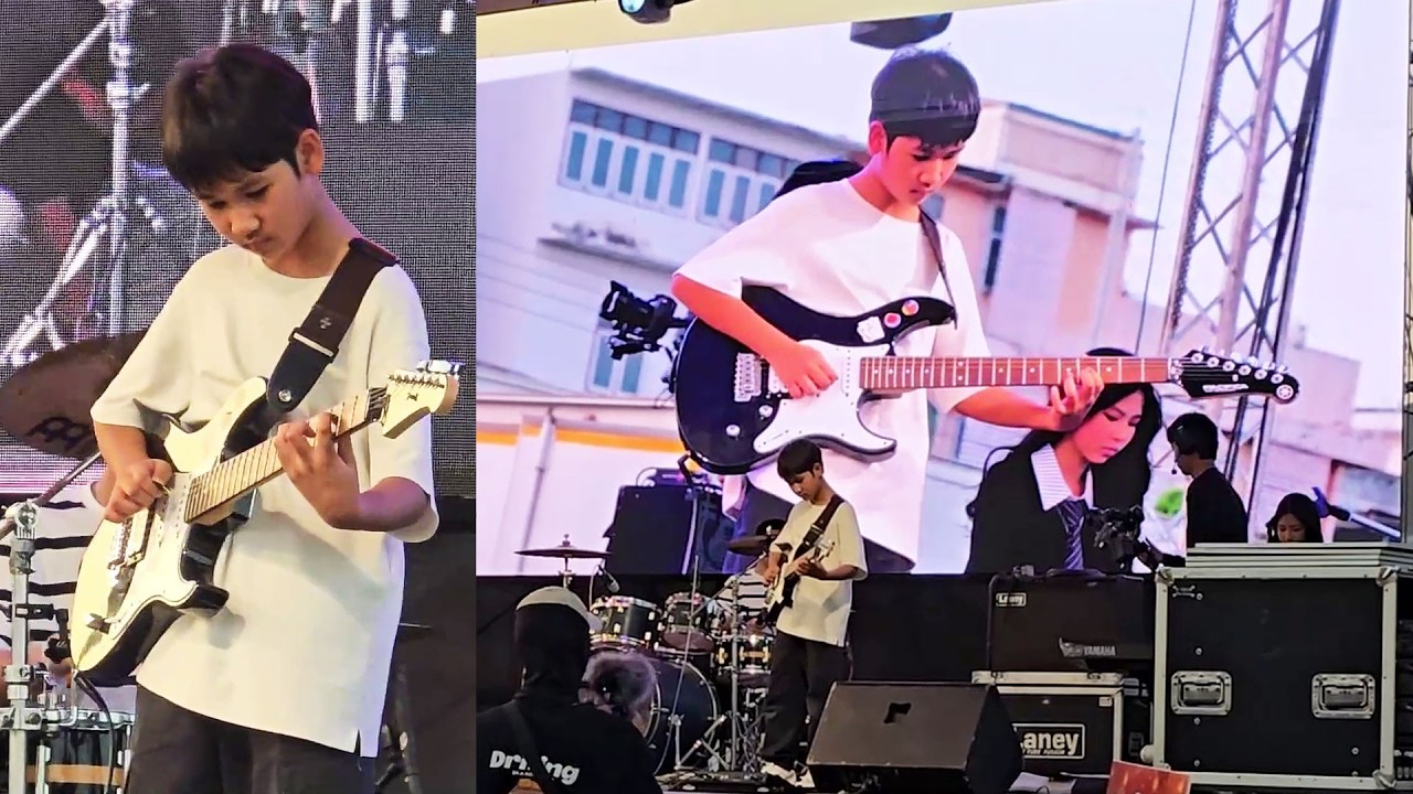 Beam Copphone – น้องบีมเล่นกีตาร์งานโคมไฟ บ้านโป่ง ราชบุรี Beam Copphone – น้องบีมเล่นกีตาร์งานโคมไฟ บ้านโป่ง ราชบุรี