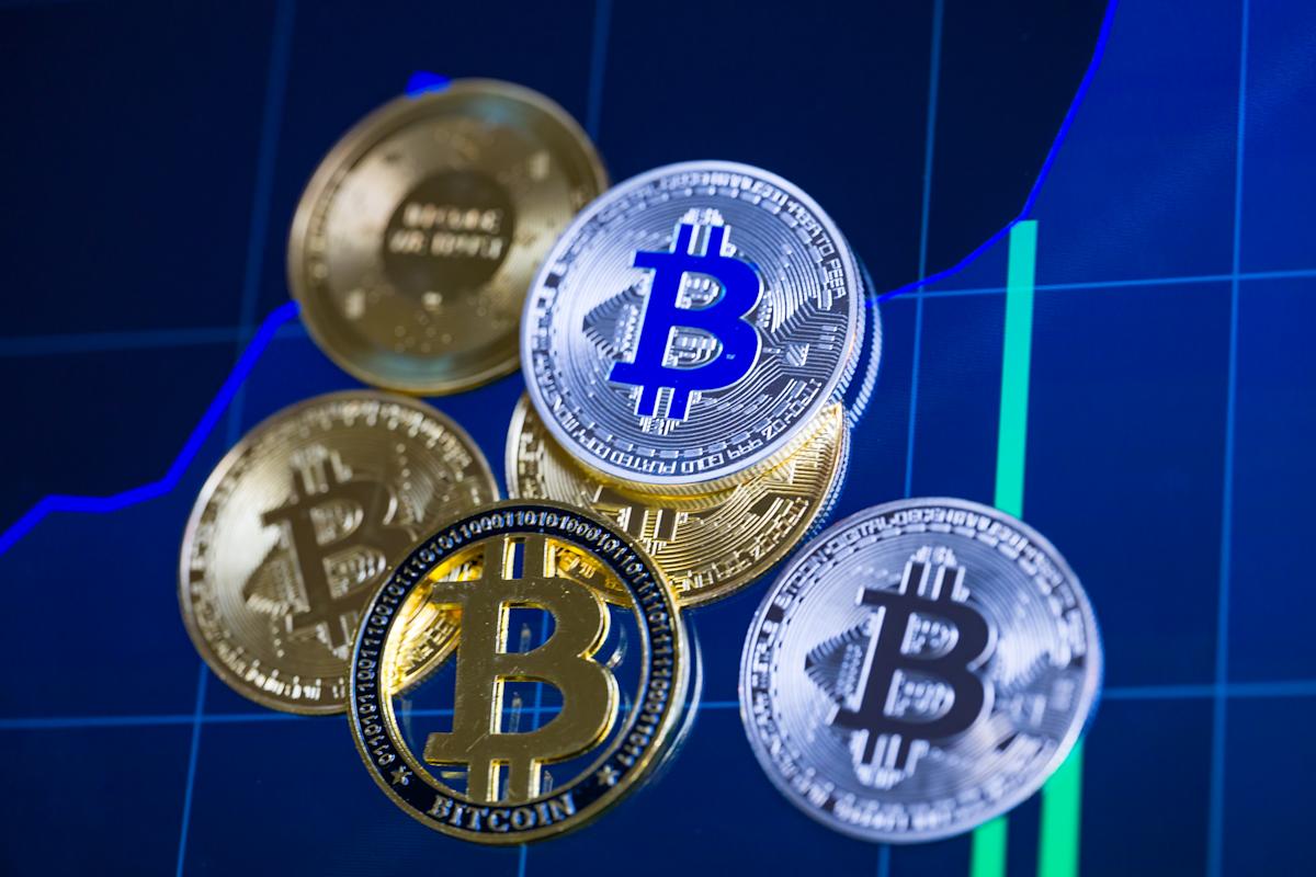 比特幣徘徊 7 萬美元關口 分析員:拋售只是「信心危機」 比特幣徘徊 7 萬美元關口 分析員:拋售只是「信心危機」