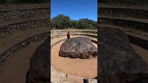 Meteorito Hoba, el más grande que existe en la tierra Meteorito Hoba, el más grande que existe en la tierra