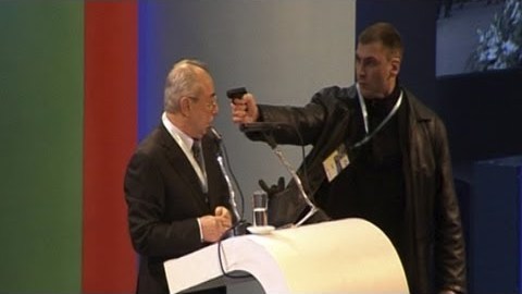 Susto por ataque frustrado a un líder político en Bulgaria Susto por ataque frustrado a un líder político en Bulgaria