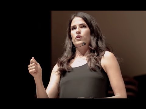 Dulces Son Los Frutos de la Adversidad | Karla Souza | TEDxCalzadaDeLosHéroes Dulces Son Los Frutos de la Adversidad | Karla Souza | TEDxCalzadaDeLosHéroes