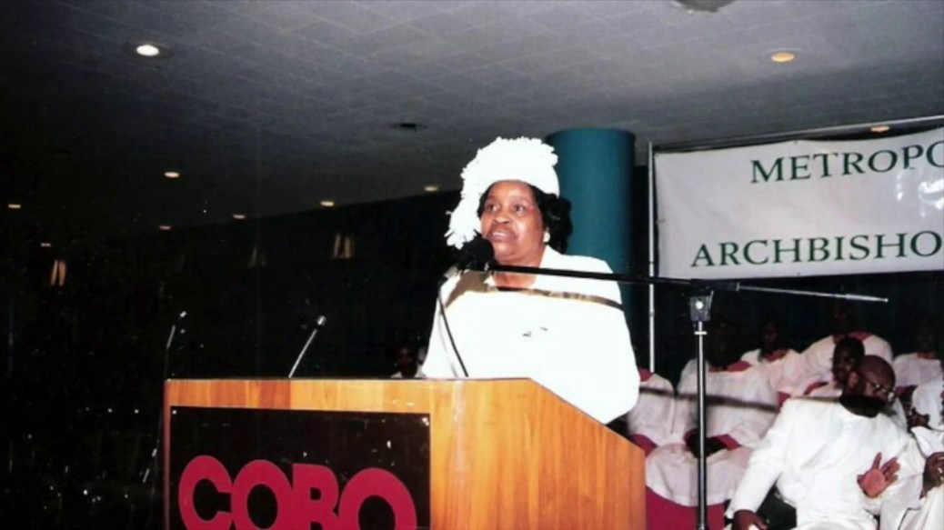 GMWA Detroit Women Impacting The World Award – Missionary Hattie Humphrey GMWA Detroit Women Impacting The World Award – Missionary Hattie Humphrey