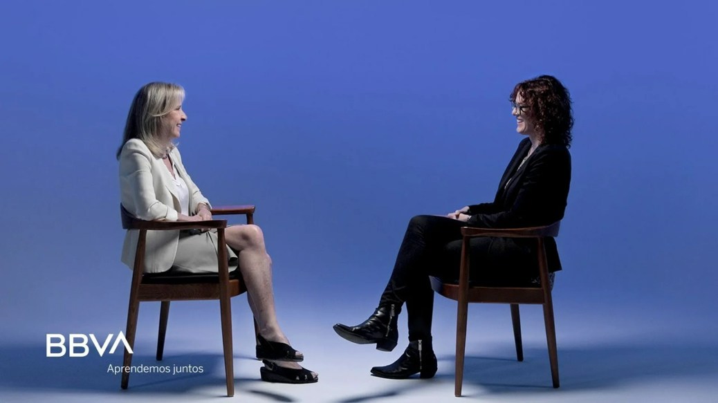 V.Completa: ¿Qué ocurre en nuestro cerebro cuando nos enamoramos? Helen Fisher, neurobióloga V.Completa: ¿Qué ocurre en nuestro cerebro cuando nos enamoramos? Helen Fisher, neurobióloga