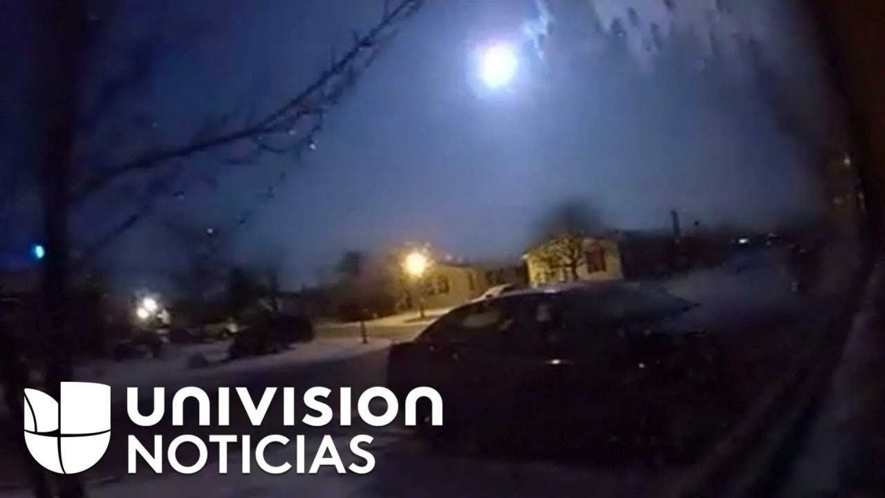 Así se vio la caída de un meteorito que causó un temblor en Michigan Así se vio la caída de un meteorito que causó un temblor en Michigan