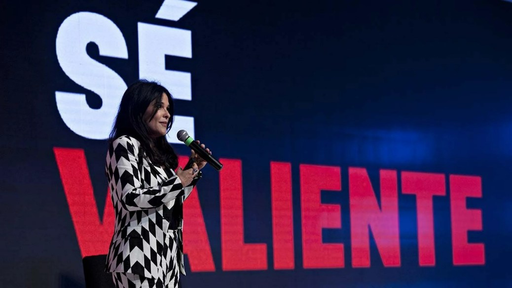 Foro Mujeres Poderosas 2017 – “Las 10 lecciones que toda mujer poderosa debe saber” Foro Mujeres Poderosas 2017 – “Las 10 lecciones que toda mujer poderosa debe saber”