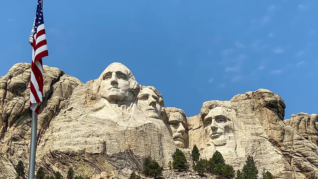 7 Great Road Trips to Take in South Dakota 7 Great Road Trips to Take in South Dakota