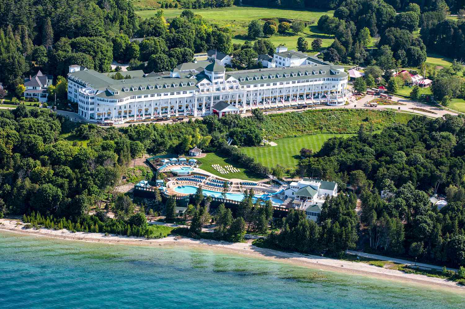 My Whole Family — From 8 to 65 — Loved This Historic Michigan Hotel, Set on a Car-free Island My Whole Family — From 8 to 65 — Loved This Historic Michigan Hotel, Set on a Car-free Island