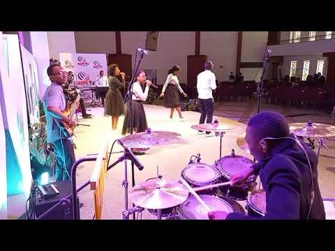 Hakuna Usiloweza By Essence of Worship || Jaribu Yesu By The Kassangas || Swahili Praise || Drum Vid Hakuna Usiloweza By Essence of Worship || Jaribu Yesu By The Kassangas || Swahili Praise || Drum Vid