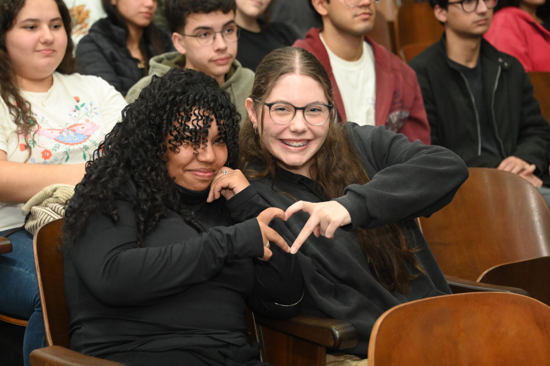 Recepção de calouros: Unicentro recebe novos alunos nos câmpus de Guarapuava