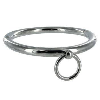 METAL HARD – COLLIER BDSM AVEC ANNEAU 18CM