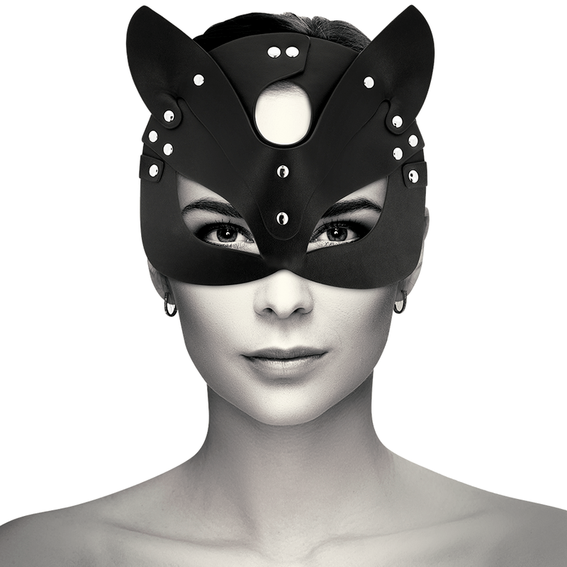 COQUETTE CHIC DESIRE – MASQUE EN CUIR VEGAN AVEC OREILLES DE CHAT