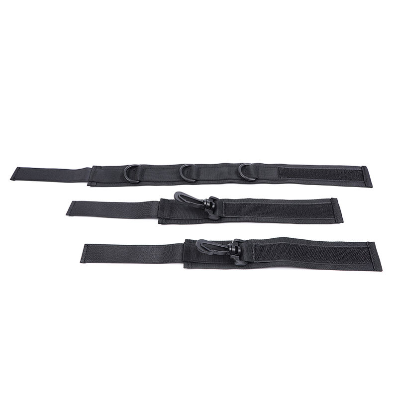 OHMAMA FETISH – MENOTTES ET COLLIER EN NYLON