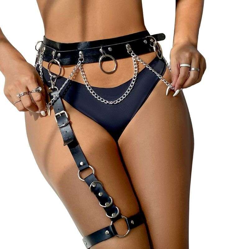 SUBBLIME – HARNAIS CEINTURE ET JARRETIÈRES AVEC ANNEAUX ET CHAÎNE DÉTAIL TAILLE UNIQUE