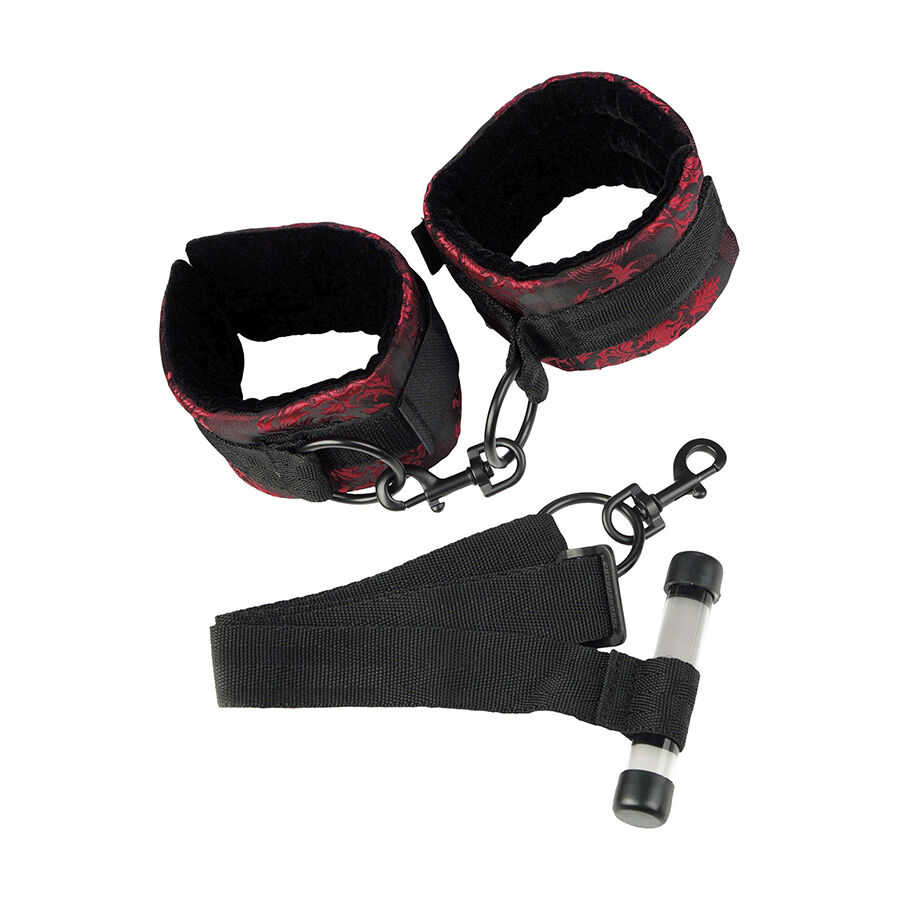 CALEXOTICS – SCANDAL PORTE NOIRE MENOTTES