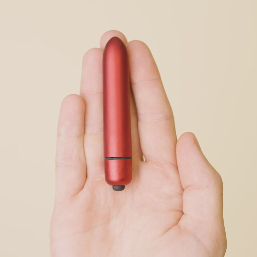 ROCKS-OFF – RO-90 SCARLET VELVET BALLE VIBRANTE ROUGE