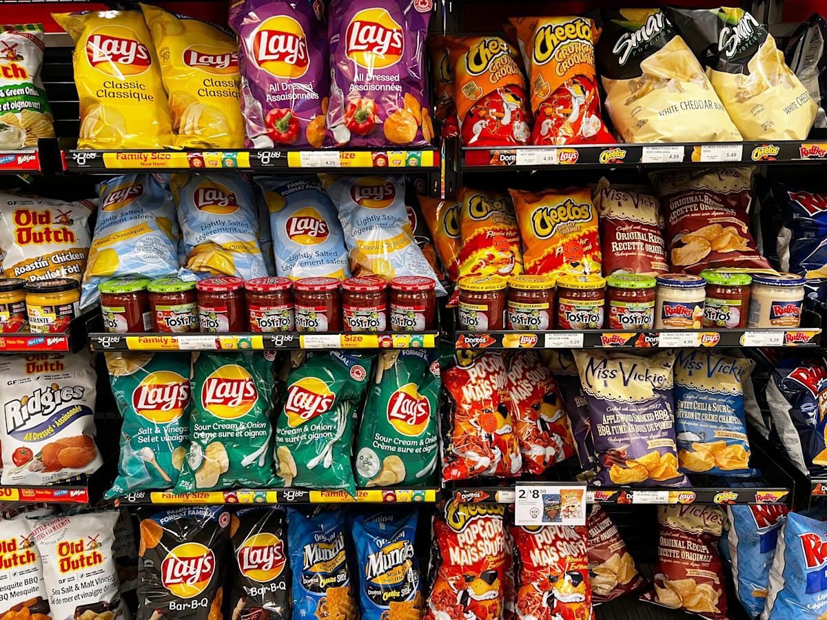 シュリンクフレーション、動揺する買い物客、過剰な肉棒 シュリンクフレーション、動揺する買い物客、過剰な肉棒