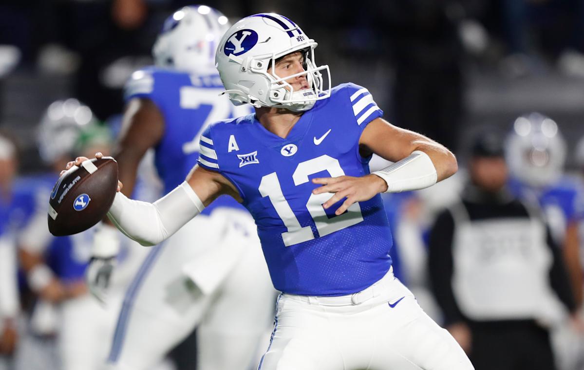 13位BYUは無敗を維持、土壇場でオクラホマ州立大に38対35で勝利し7勝0敗に改善 13位BYUは無敗を維持、土壇場でオクラホマ州立大に38対35で勝利し7勝0敗に改善