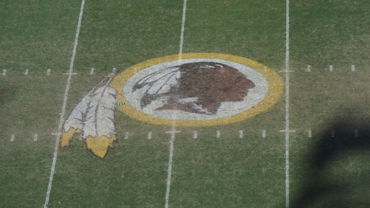 指揮官たちは古いロゴを復活させる可能性に少しずつ近づいている 指揮官たちは古いロゴを復活させる可能性に少しずつ近づいている