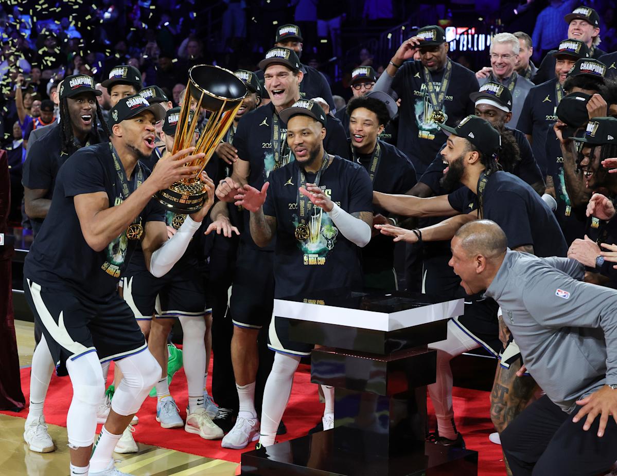 バックスのNBAカップでサンダーに勝利したことは、物事を正しくするのに遅すぎるということはないことを示している バックスのNBAカップでサンダーに勝利したことは、物事を正しくするのに遅すぎるということはないことを示している