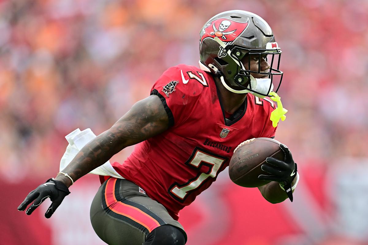 2024 年ファンタジーフットボールシーズン勝利の鍵 2024 年ファンタジーフットボールシーズン勝利の鍵