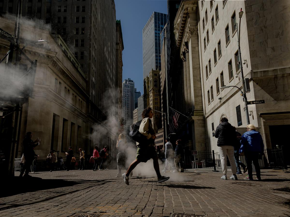 JPモルガンの戦略責任者、市場の歪みの中で投資家がリスクを抑えるべき理由について語る JPモルガンの戦略責任者、市場の歪みの中で投資家がリスクを抑えるべき理由について語る