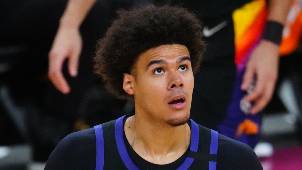 レポート:キングスはジョンソン獲得のためにネッツと「広範な」トレード交渉を行った レポート:キングスはジョンソン獲得のためにネッツと「広範な」トレード交渉を行った