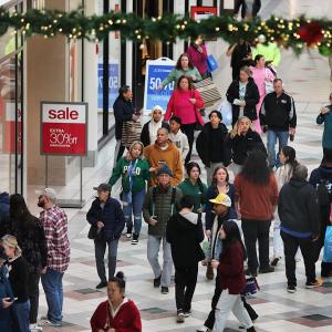 11月の小売売上高はウォール街の予想を上回る 11月の小売売上高はウォール街の予想を上回る