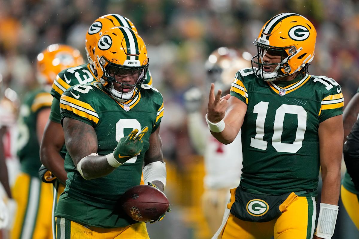 パッカーズが両チームのプレーオフ希望を賭けた重要な試合で49ersに勝利 パッカーズが両チームのプレーオフ希望を賭けた重要な試合で49ersに勝利