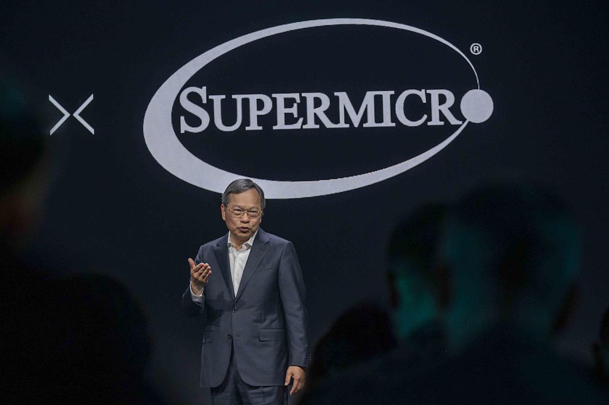 Supermicro株が今日30%上昇している理由 Supermicro株が今日30%上昇している理由